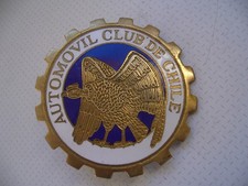 RARE ANCIEN BADGE AUTOMOBILE