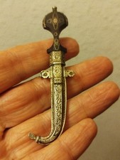 broche khoumya orientale miniature argent massif Maroc vintage