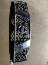 Calandre Nissan PATHFINDER