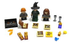 LOT 3 figurines & accs Le