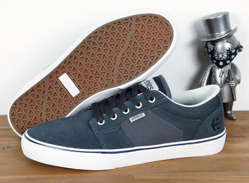 Etnies skateboard footwear - skateboard,