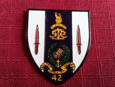 Pin's Militaire Armée Anglaise 42e Commando Royal Marine (Gerboise Rouge)  (457)