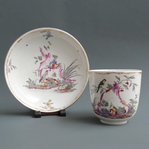 Porcelaine höchst tasse - de,