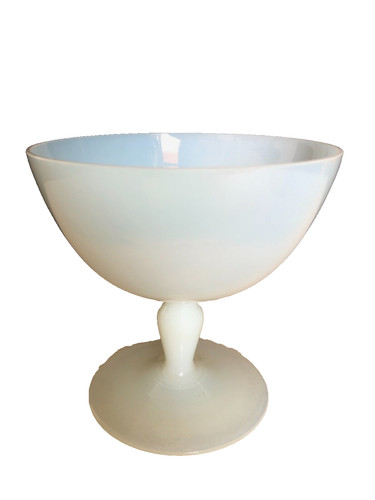 Ancienne coupe sur pied - sur,