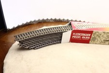 A    VENDRE   UN    JOLI   LOT