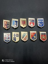 Lot de 10 anciens Insignes Police CRS  , obsolète .