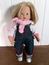 Poupée blonde Muffin denim 36 cm Götz corps souple tissu salopette jean
