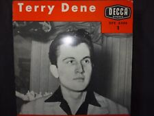 VINYL 45 TOURS TERRY DENE /
