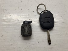 Barilier avec clé trappe à carburant pour ford fusion diesel tdci de 2002