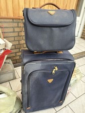 Valise + Vanity 