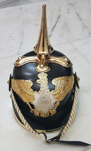 Casque pointes cuir - à, en