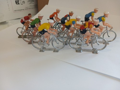 Cyclistes miniatures lot - cyclistes, un