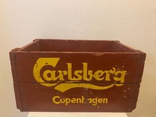 Ancienne caisse en bois bière