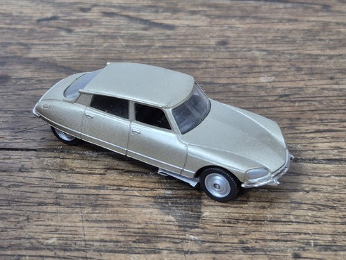 Voiture miniature citroën - citroën, ds