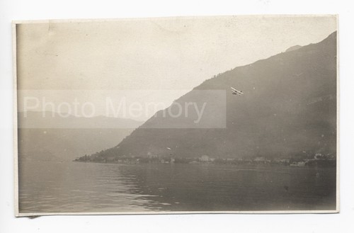 Hydravion canots sur lac - hydravion,