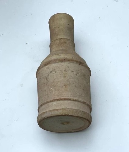 Bouteille terre cuite - ,