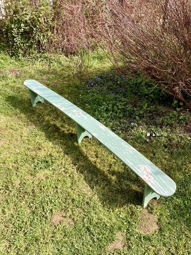 Ancien banc ferme - de, courbé