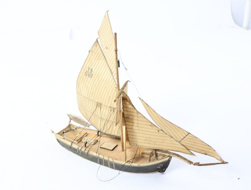 Maquette bateau modèle - de,