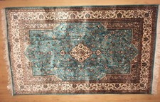 Tapis oriental en soie