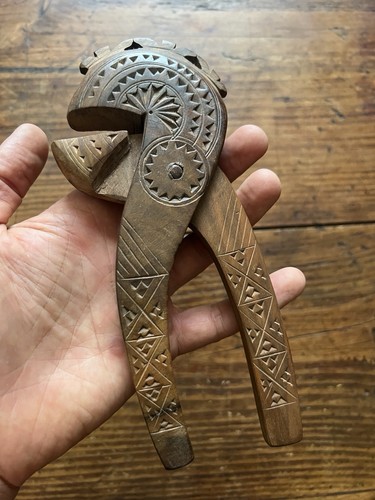 Nut hazelnut breaker - nut,