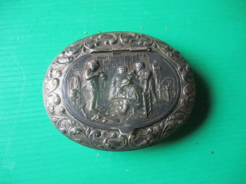 Boite metal repousse decor - metal,
