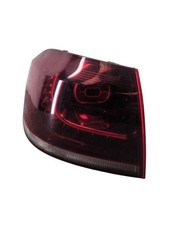 Feu arriere principal gauche