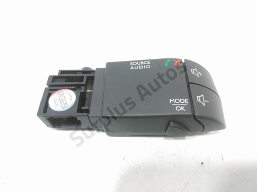 Commande multimedia 255522448r - multimedia,