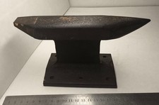 Petit ENCLUME ANCIENNE de