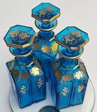 3 carafes  Bleues (pour cave