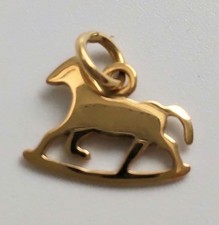 Pendentif cheval breloque or