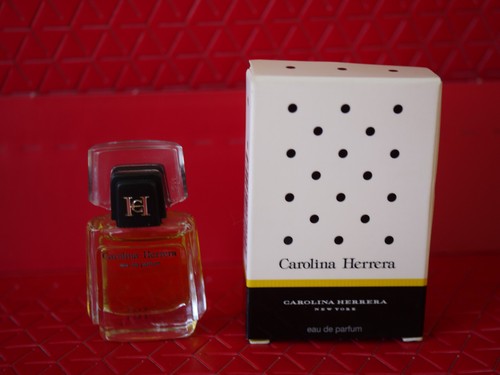 Carolina herrera eau parfum - carolina,