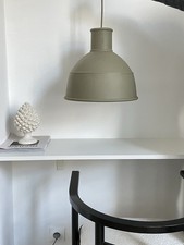 Suspension Muuto | Vert Olive | Modèle « Unfold »