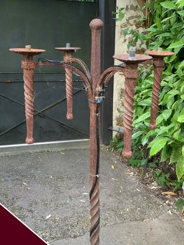 Ancien lampadaire fer - en,