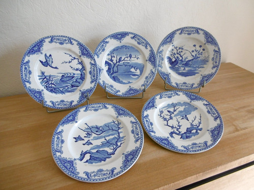 Cinq assiettes dessert faience - cinq,