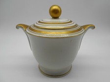 ( 02 ) MAGNIFIQUE SUCRIER EN