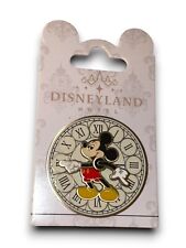 Disney Pin Clock Disneyland Hotel Paris