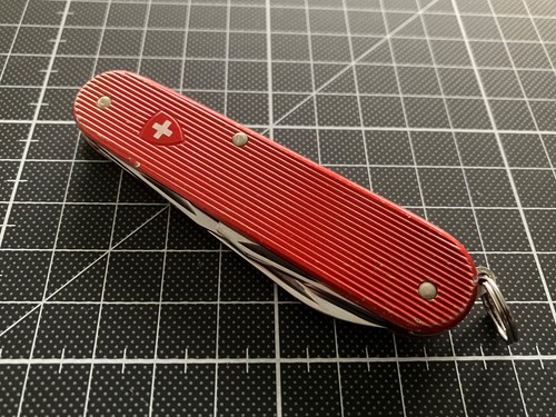 Couteau suisse victorinox - couteau,