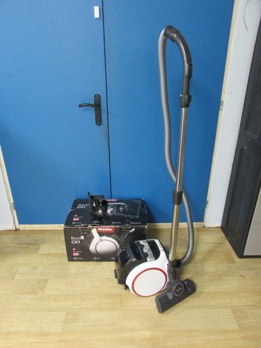 Aspirateur traineau miele - traineau,