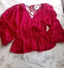 Lush Crop Top Womens Ruby pink Blouse Small Vneck Long Sleeve