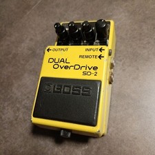 Pédale d'effets guitare BOSS