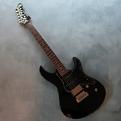 Guitare électrique yamaha - guitare,