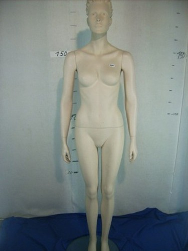 Mannequin schaufensterpuppe - mannequin,