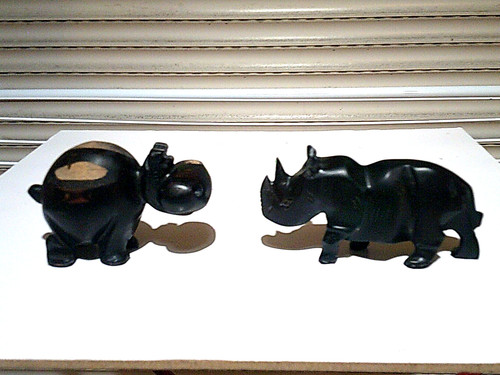 Lot animaux sculptés en - 2,