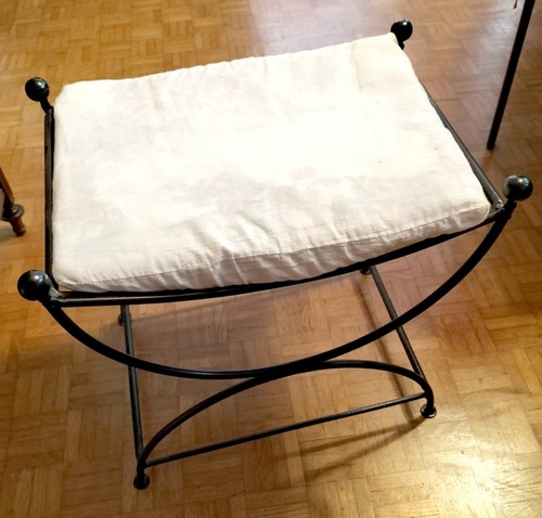 Banquette curule assise x - en,