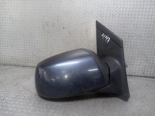 Ford Focus 2006 Droite