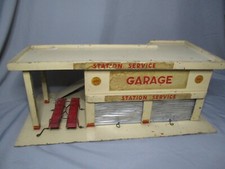 AM999 MAJOLU?? OLD GARAGE SERVICE STATION WOOD SHELL MEDIUM CONDITION