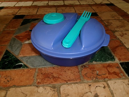 Boîte tupperware salade - tupperware,
