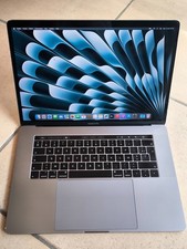 MacBook Pro 15 2018 i7 16Go