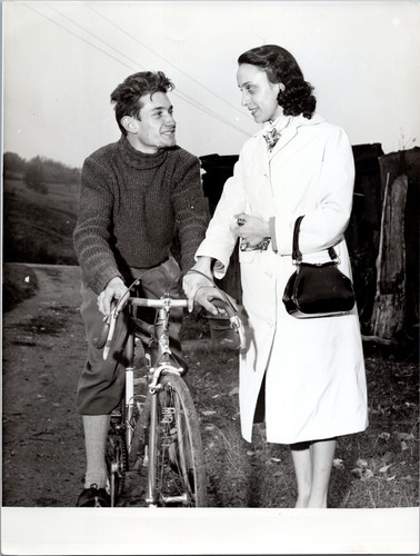 Cycling couple women - cycling,,