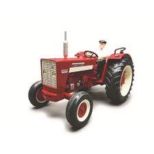 TRATTORE IH 624 WITH DRIVER 1:16 Replicagri Mezzi Agricoli e Accessori Nouveau m